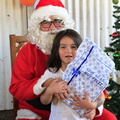 Entrega de regalos de navidad fue realizada en El Rosal y Las Trancas 22-12-2018 (70)