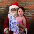 Entrega de regalos de navidad fue realizada en varios sectores de Pinto 22-12-2018 (172)
