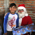 Entrega de regalos de navidad fue realizada en varios sectores de Pinto 22-12-2018 (186)