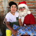 Entrega de regalos de navidad fue realizada en varios sectores de Pinto 22-12-2018 (103)