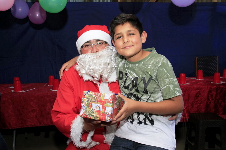 Última entrega de regalos del viejito pascuero en Pinto 24-12-2018 (136)
