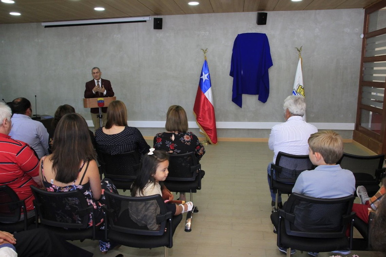 Sala del Concejo de la Municipalidad llevará el nombre del ex Alcalde don Víctor Ortiz Tapia 04-01-2019 (3)