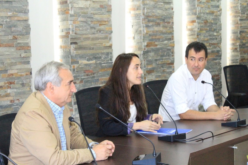 SUBDERE realizó entrega oficial a la Municipalidad de Pinto de tres resoluciones de asignación de recursos 15-01-2019 (6)