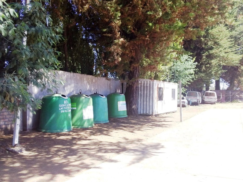 Campanas de reciclaje de vidrio fueron trasladadas al Estadio Municipal de Pinto 01-02-2019 (4)