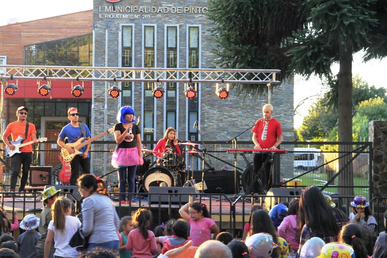 Banda musical y educativa Cantando Aprendo a Hablar cierra las actividades de verano en Pinto 24-02-2019 (8).jpg