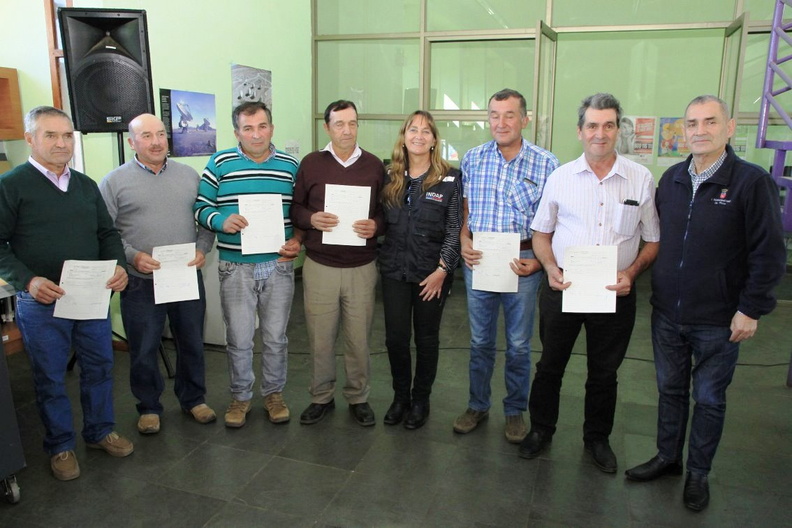 Entrega de Incentivos Praderas Suplementarias y Forraje para 51 agricultores de Pinto 05-04-2019 (5)