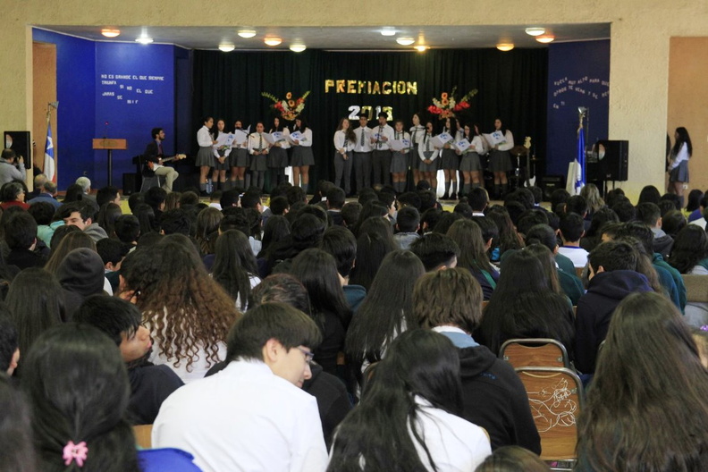Premiación de los alumnos más destacados del 2018 del Liceo José Manuel Pinto Arias 10-04-2019 (34)