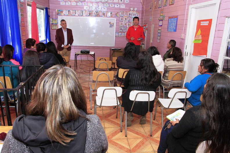 Alcalde Manuel Guzmán presentó proyectos para la Escuela Héctor Manuel Arias Cortes del Ciruelito 12-04-2019 (16)