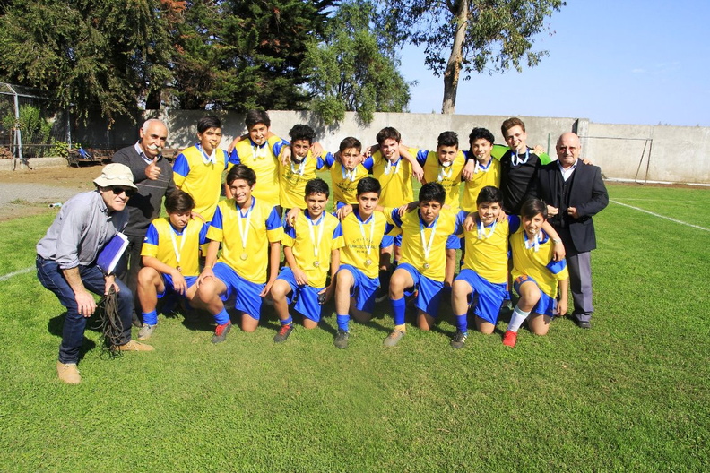 Campeonato escolar sub-12 y sub-14 de fútbol organizado por el DAEM 25-04-2019 (5)