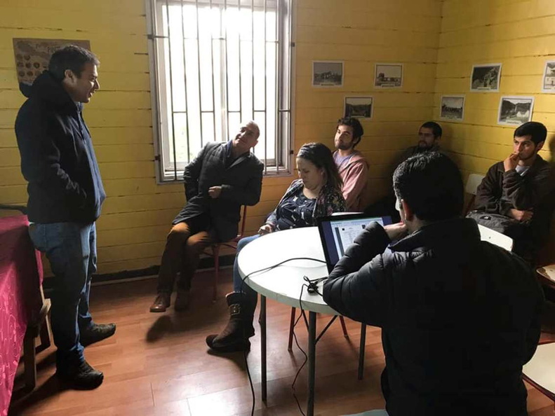 Reunión de la mesa del joven rural de Pinto 06-05-2019 (4).jpg