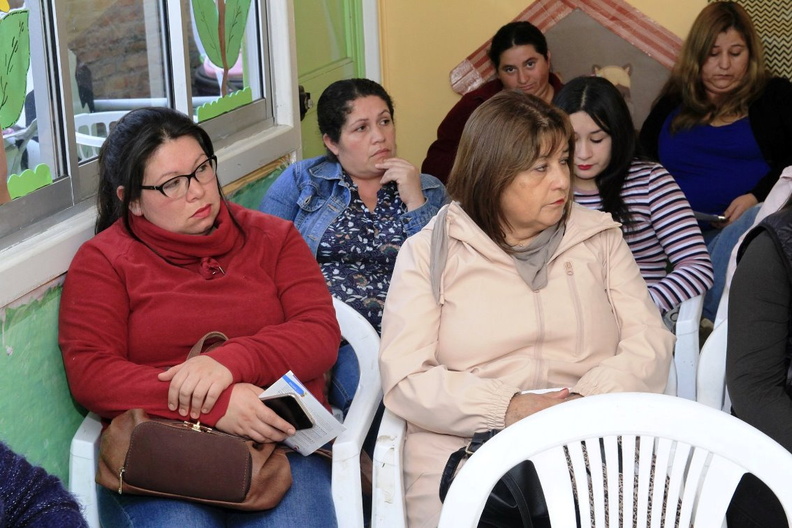 Alcalde Manuel Guzmán sostuvo reunión con Apoderados del Jardín Infantil Girasol de El Rosal 10-07-2019 (5).jpg