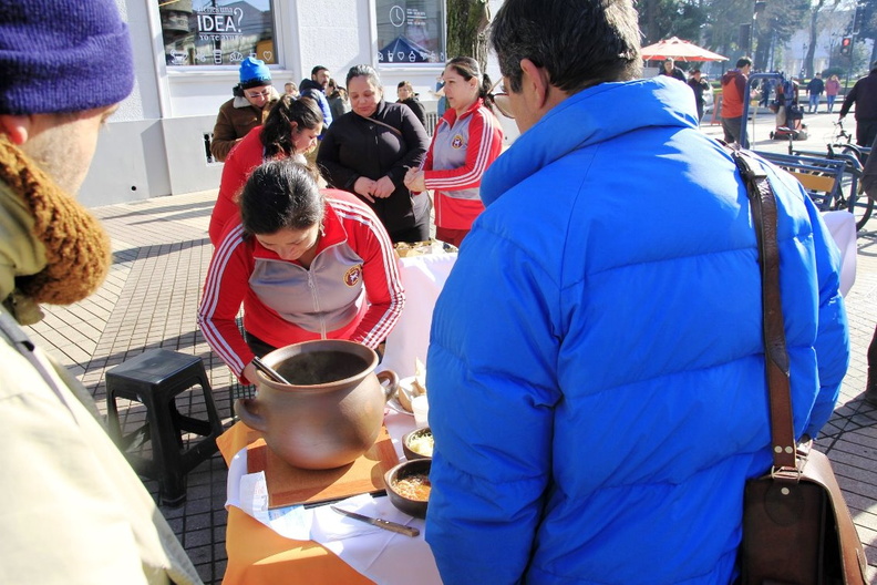 Punto de prensa fue realizado en la ciudad de Chillán para publicitar la “Fiesta del Estofado” 18-07-2019 (10).jpg