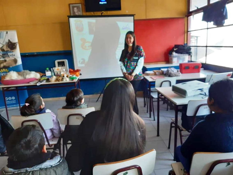 Charla sobre Tenencia Responsable de Mascotas fue realizada en la Escuela Javier Jarpa Sotomayor 16-08-2019 (10).jpg