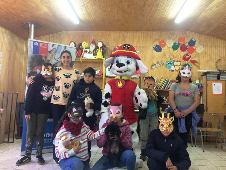 Charla sobre Tenencia Responsable de Mascotas fue realizada en la escuela Nido de Golondrina del Chacay 23-08-2019 (11)
