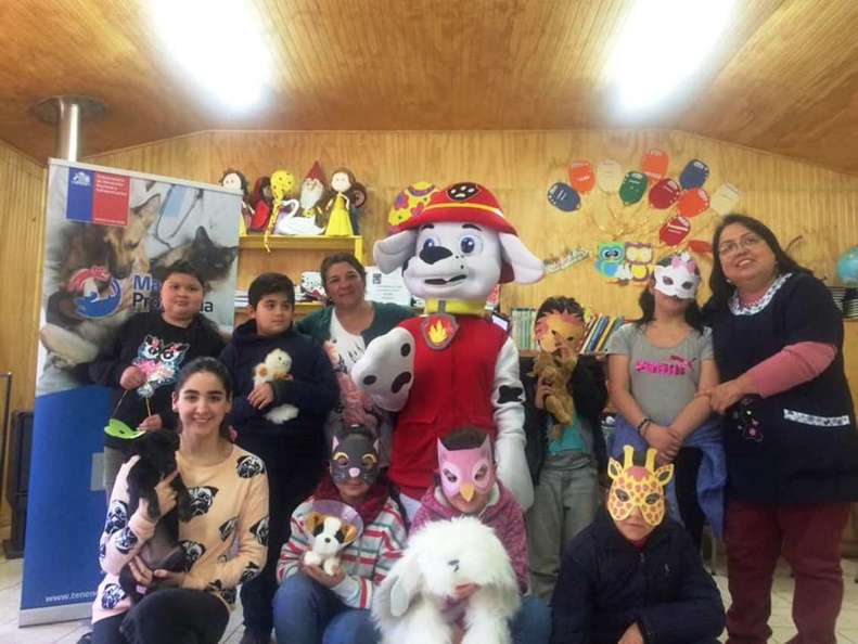 Charla sobre Tenencia Responsable de Mascotas fue realizada en la escuela Nido de Golondrina del Chacay 23-08-2019 (14)