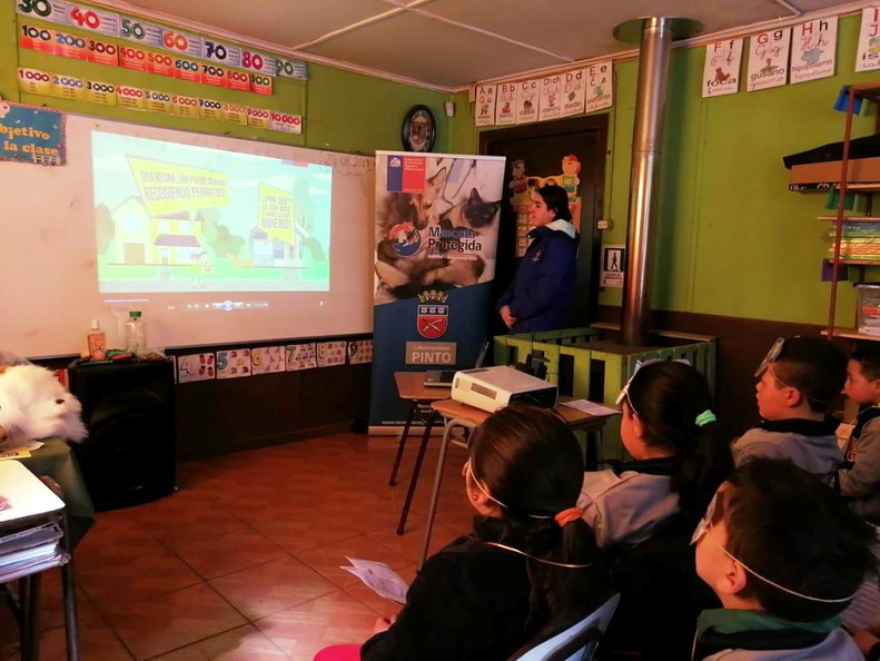 Charlas sobre Tenencia Responsable de Mascotas fue realizada en la escuela de San Jorge y en Pinto y Aprendo 02-09-2019 (11)