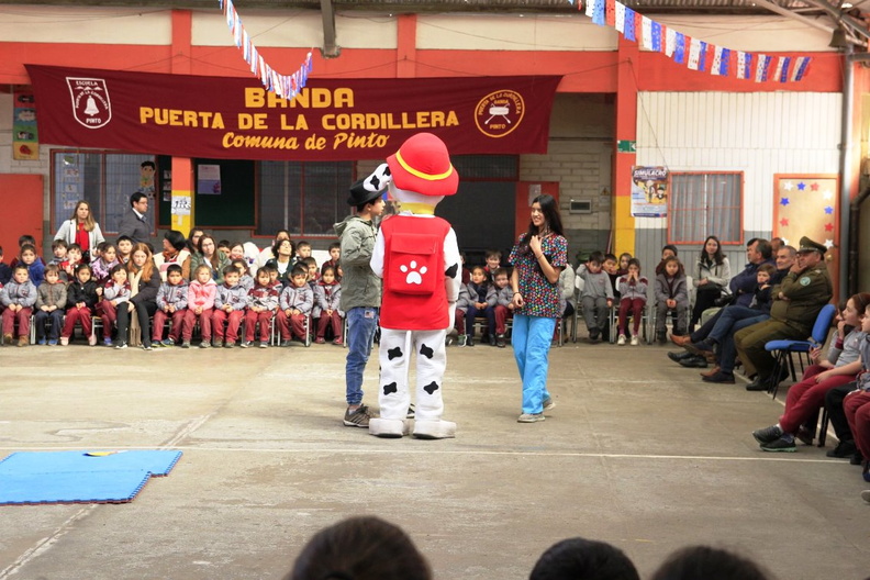 Charla masiva sobre Tenencia Responsable de Mascotas fue realizada en la escuela Puerta de la Cordillera 11-09-2019 (24)