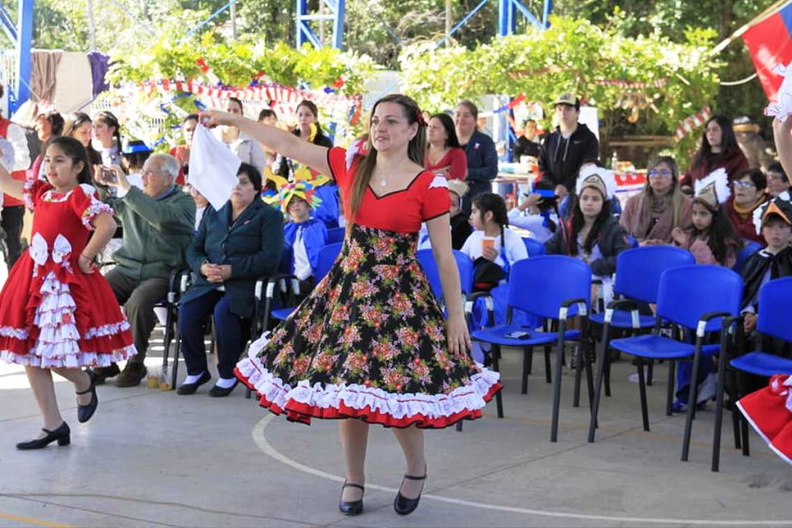 Escuela Javier Jarpa Sotomayor de Los Lleuques celebró Fiestas Patrias 14-09-2019 (28)