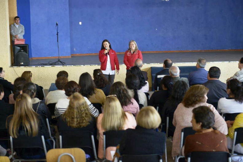 1° Encuentro de Mujeres de la comuna de Pinto 05-11-2019 (7)