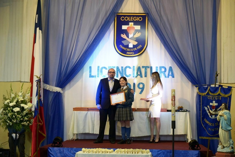 Licenciatura de cuartos medios del colegio Francisco de Asís 19-11-2019 (71).jpg