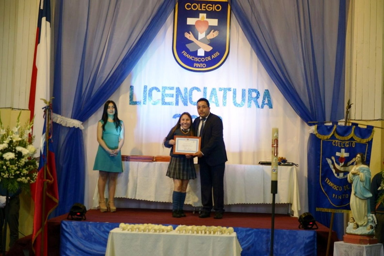 Licenciatura de cuartos medios del colegio Francisco de Asís 19-11-2019 (120).jpg