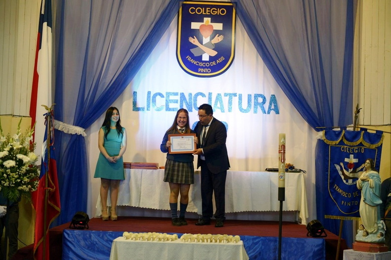 Licenciatura de cuartos medios del colegio Francisco de Asís 19-11-2019 (141).jpg