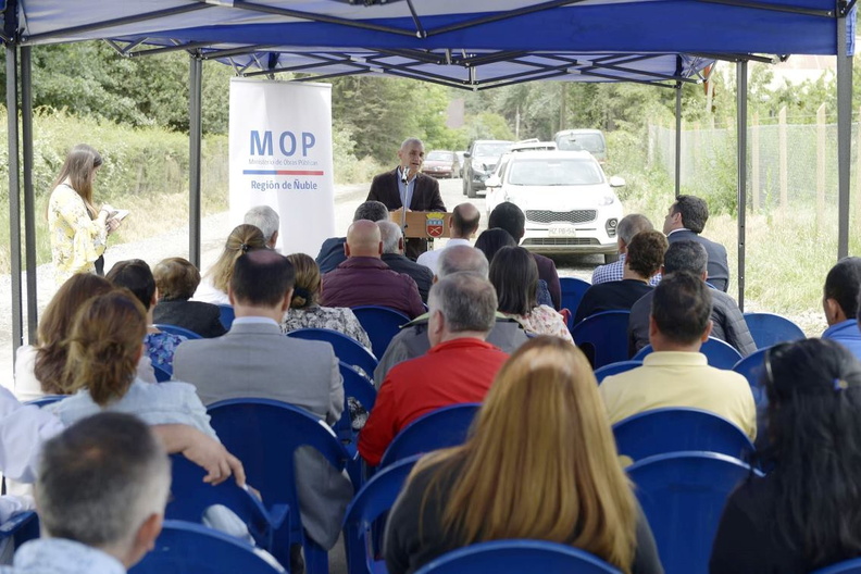 Inauguración de 10,6 km de pavimento que unen las comunas de Pinto y Coihueco 02-12-2019 (10).jpg