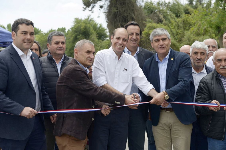 Inauguración de 10,6 km de pavimento que unen las comunas de Pinto y Coihueco 02-12-2019 (31).jpg