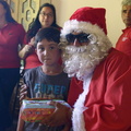 Viejito Pascuero inicia entrega de regalos en Pinto 16-12-2019 (59)