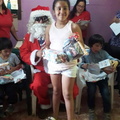 Viejito Pascuero inicia entrega de regalos en Pinto 16-12-2019 (125)