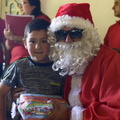 Viejito Pascuero inicia entrega de regalos en Pinto 16-12-2019 (163)