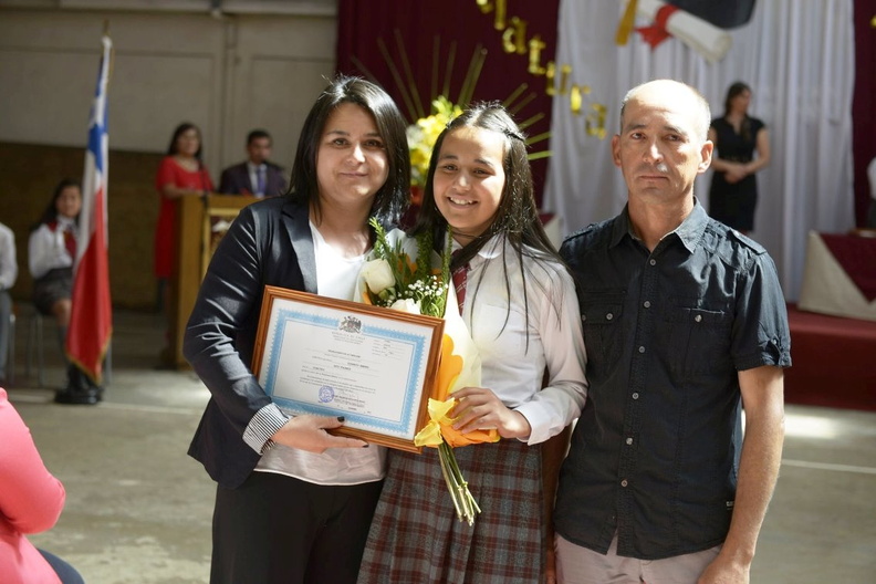 Licenciatura de 8° Básico de la Escuela Puerta de la Cordillera 18-12-2019 (12)