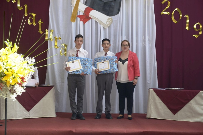 Licenciatura de 8° Básico de la Escuela Puerta de la Cordillera 18-12-2019 (122)