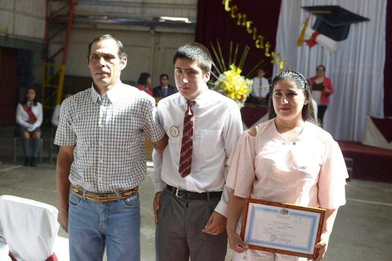 Licenciatura de 8° Básico de la Escuela Puerta de la Cordillera 18-12-2019 (137)