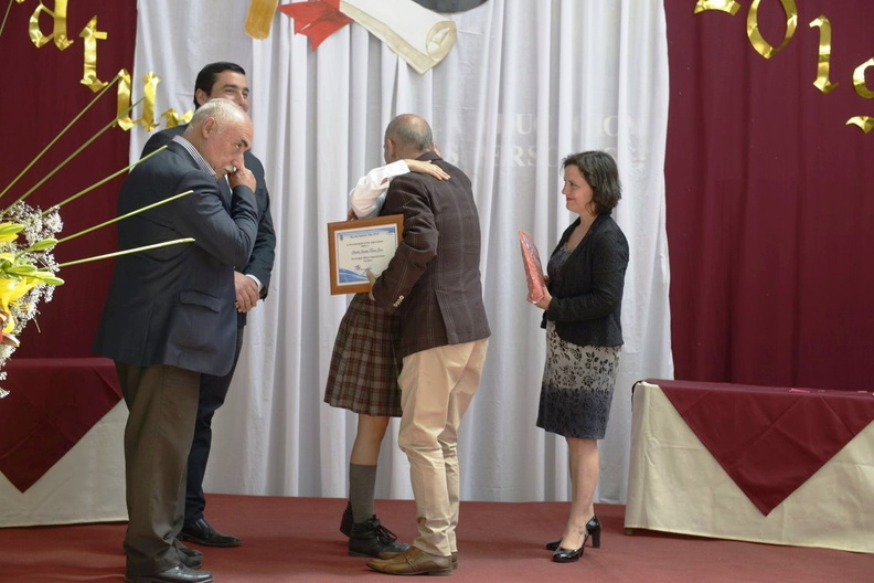 Licenciatura de 8° Básico de la Escuela Puerta de la Cordillera 18-12-2019 (180).jpg