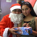 Viejito Pascuero finaliza entrega de regalos en Pinto 23-12-2019 (131)