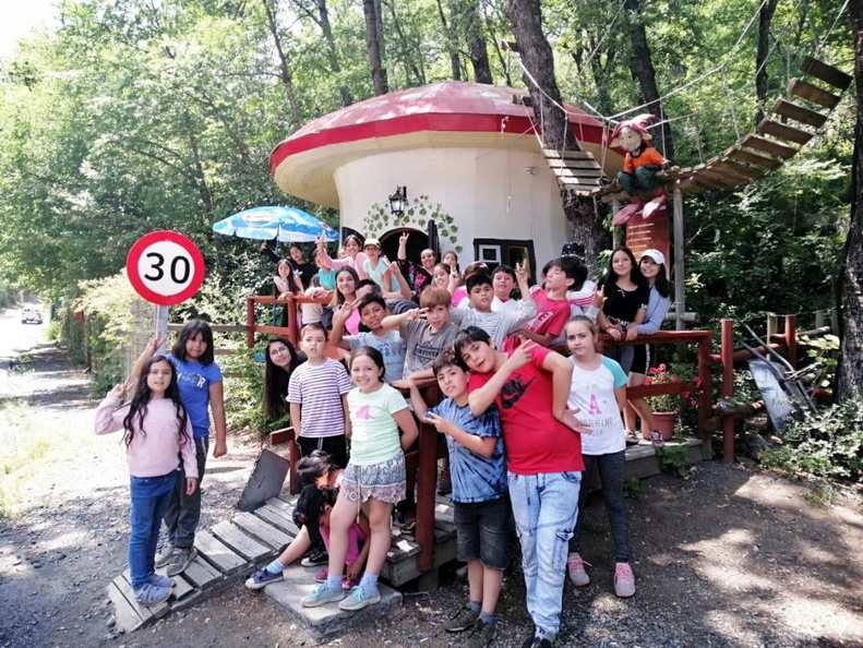 Trekkin y visita al Bosque Vivo disfrutaron los Niños(as) de la Escuela de Verano 21-01-2020 (5).jpg