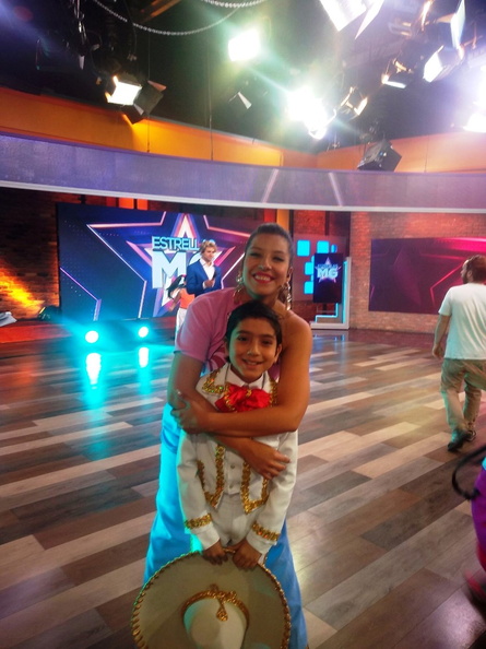 Rafaelito el Rancherito de Pinto salta a la fama en el concurso de talento infantil Estrellas MG del Matinal de Canal Mega 27-01-2020 (5).jpg