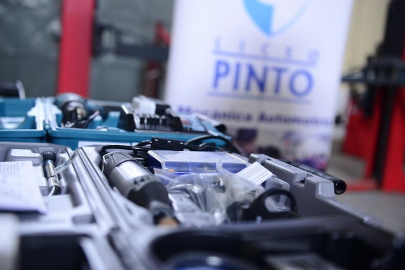 Nuevas instalaciones de mecánica automotriz Liceo de Pinto 31-07-2020 (6).jpg