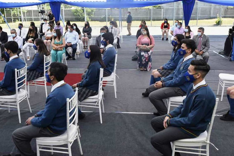 Ceremonia de licenciamiento de cuartos medios del Colegio Francisco de Asís 18-12-2020 (10).jpg