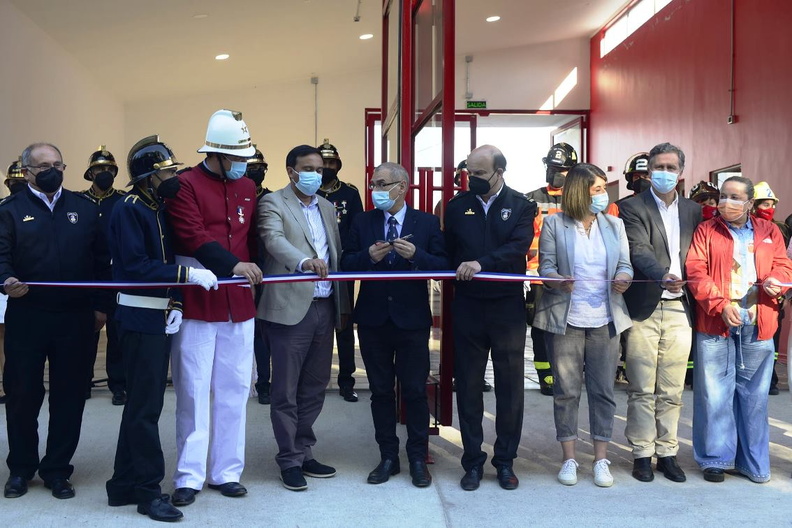 Inauguración oficial del nuevo Cuartel de la segunda compañía de Bomberos de Los Lleuques 08-10-2021 (65)