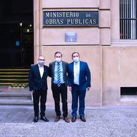 Reunión de autoridades en el Ministerio de Obras Públicas