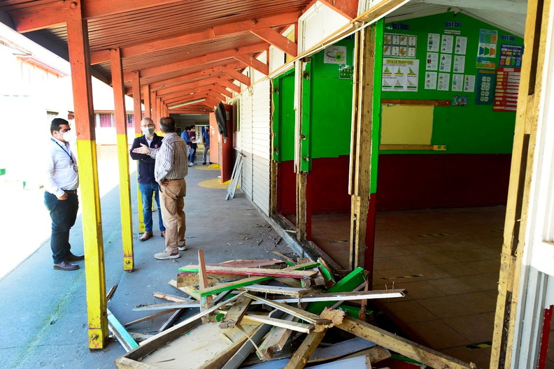 Reconstrucción de dos aulas en la Escuela Puerta de la Cordillera 16-12-2021-3 (7).jpg