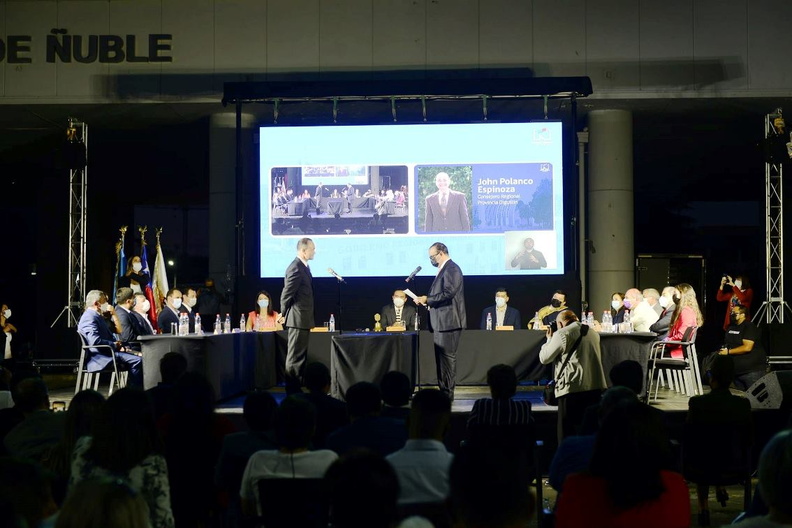 Ceremonia de juramento de nuevosas 16 Consejeros regionales fue realizado en el Gobernación Regional de Ñuble 15-03-2022 (10)