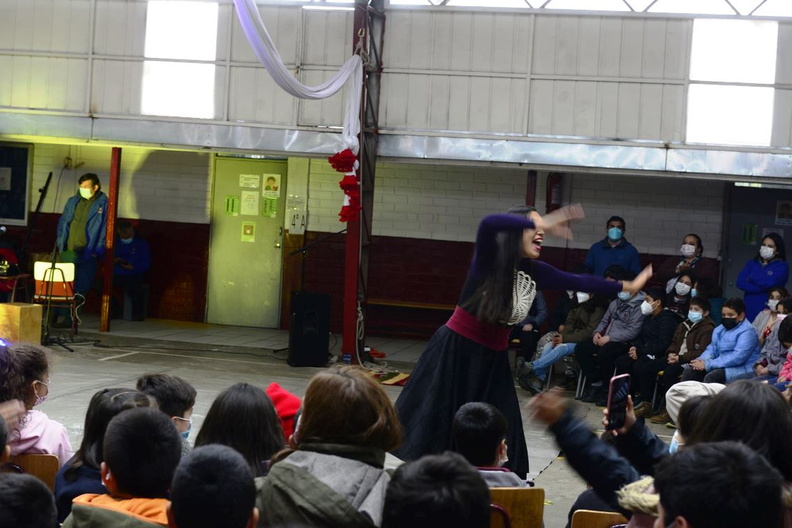 Intervención artística Circense fue realizada en la escuela Puerta de la Cordillera 25-04-2022 (27).jpg