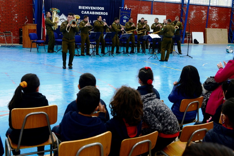 Banda escolar de Recinto y la Banda Instrumental de Suboficiales de Carabineros se presentaron en la escuela José Toha Soldevila 05-09-2022 (7).jpg