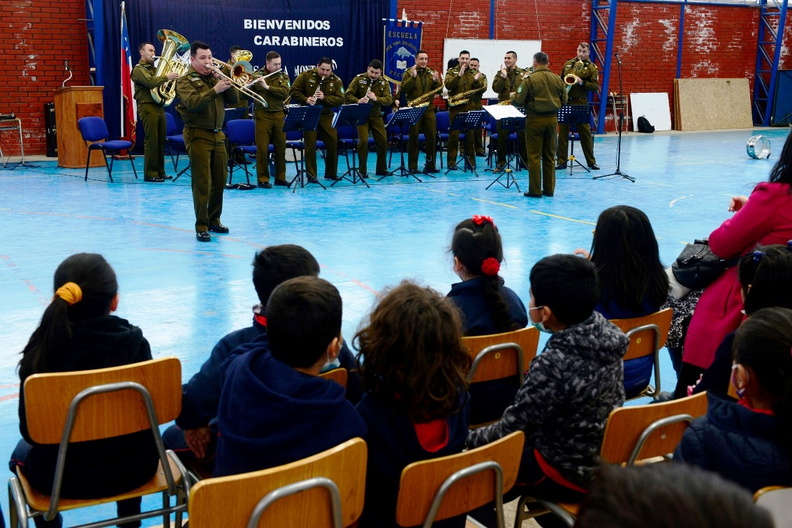 Banda escolar de Recinto y la Banda Instrumental de Suboficiales de Carabineros se presentaron en la escuela José Toha Soldevila 05-09-2022 (8).jpg