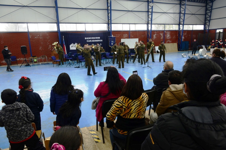 Banda escolar de Recinto y la Banda Instrumental de Suboficiales de Carabineros se presentaron en la escuela José Toha Soldevila 05-09-2022 (28)