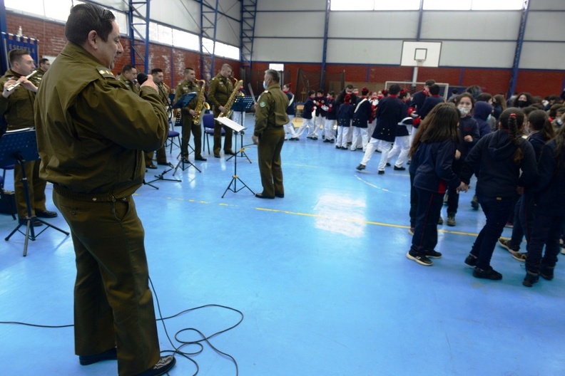 Banda escolar de Recinto y la Banda Instrumental de Suboficiales de Carabineros se presentaron en la escuela José Toha Soldevila 05-09-2022 (51)
