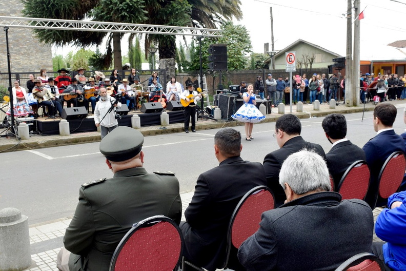 Acto Cívico Aniversario Nº 162 de la comuna de Pinto 10-10-2022 (22).jpg